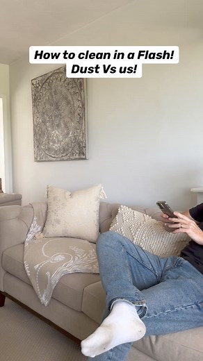 Flash Duster Dust Magnet - Quick, easy and hygienic: trap & lock daily dirt and grime in an instant without getting down on your knees! | Flash Cleaner