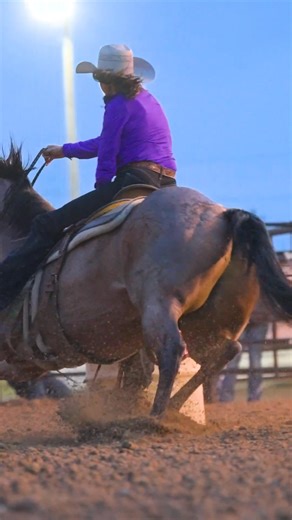 10K views · 130 reactions | It’s easy to see why she’s the #1 women in the standings! Rhonda Read looks to hold onto her commanding lead going into the last half of the season! #rodeo #barrelracing #barrelracer #cowgirl | Professional Championship Bullriders | Facebook