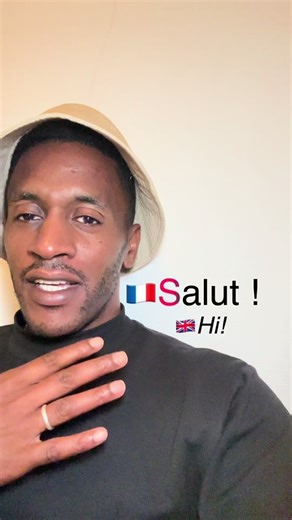 How to introduce yourself in French. First thing you must learn when you start taking French classes—Saying Hi! in French and saying your name in French. It’s a great start! #learnfrench #easyfrench #frenchteacher #blackteachersontiktok