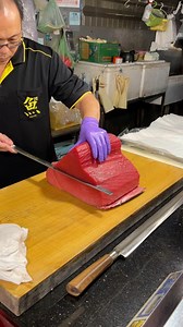 1.9M views · 10K reactions | Knife Skills That Will Calm Your Mind ✨" #soothing #fish #bluefintuna #seafood | 94愛七桃 | Facebook