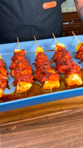 Jesus Zambrano on Instagram: "Mini Chicken Al Pastor Trompos 🇲🇽 3 Lbs of thin sliced chicken breast 8 Chile guajillo chile pods 2 Chile ancho 1/2 onion 3 garlic cloves 2 oz achiote paste 1 bay leaf Salt to taste 5 tsp 2 tsp black pepper 1 tsp brown sugar 1 tsp onion powder 1 tsp garlic powder 1 tsp oregano powder 1/2 tsp ground cumin 1/2 tsp ground cinnamon 1/2 tsp ground ginger 1/4 tsp ground cloves 2 tbsp white vinaigrette 2 tosp oll 2oz of orange juice juice Oven 350f for 45 min #tacos #mex