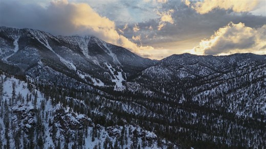 Drone video captures fresh snowfall on Mt. Charleston outside Las Vegas