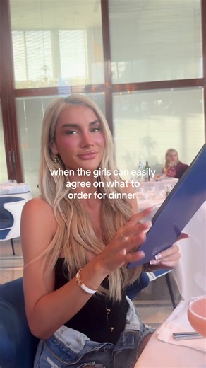 kallilocklear (@kallilocklear)’s videos with Wanna Have Fun - Miss Malibu