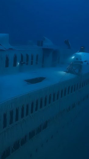Uma curiosidade sobre o Titanic, os destroços do navio foram descobertos em 1º de setembro de 1985, mais de sete décadas após o naufrágio em 1912. ⚠️ Atenção, as cenas são geradas por IA e alguns detalhes podem não ser fiéis ao navio original/animal/pessoa mancionado no texto. #mar #curiosidades #ship #titanic #oceano | Amante dos oceanos