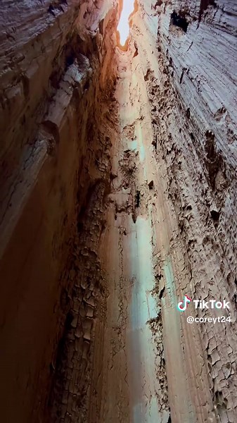Exploring the Unique Moon Caves Trail in Nevada