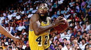 The Best Trade In Lakers History: That Time The Defending Champions Won A Coin Flip To Draft James Worthy - Fadeaway World