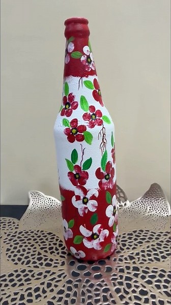 Finger Painting on Bottle #shorts #youtubeshorts #bottelart #diy #kidsvideo #kidsfun #craft #kids