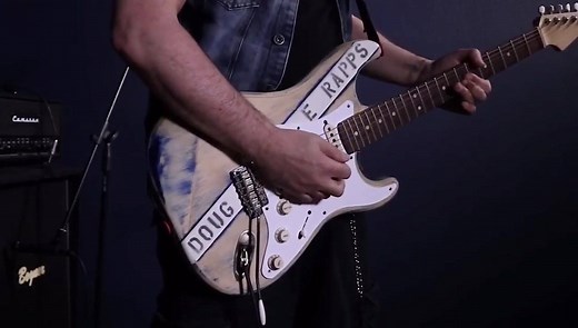 Achieving that classic Texas Blues Strat tone starts with your pickups. Watch as Doug Rappoport shows us how the Antiquity Texas Hot Strat Set gives him just the right combination of authentic vintage output and balance to achieve that Texas sound. 🔥🎸 Check out our blog on the Top 5 Best Strat Pickups for Blues for the full video here: https://www.seymourduncan.com/blog/latest-updates/the-5-best-strat-pickups-for-blues #dougrappoport #strat #stratocaster #guitar #guitarist #guitarplayer #blues