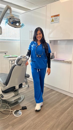 A dentist selling macarons isnt sus at all 🤫 Left straight from work to get to this pop-up, hence why I was still in scrubs 🦷 Agreeing to a pop-up 1.5 hrs away on a SCHOOL night after a FULL day of work is 100% CRAZY, but you gotta do what you gotta do! You would think I'd be way too tired, but work hits differently when you're building something of your own! It's what makes me feel alive :) Thanks to @thestudioligaya for inviting us out and to all our customers who came for our KPDH macs! ✨Fo