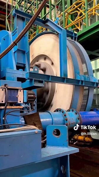 Marine Engines: The Power Behind Ships