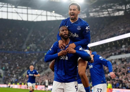 Everton 3-0 Chelsea: Report, result and goals as Toffees claim huge win in European race