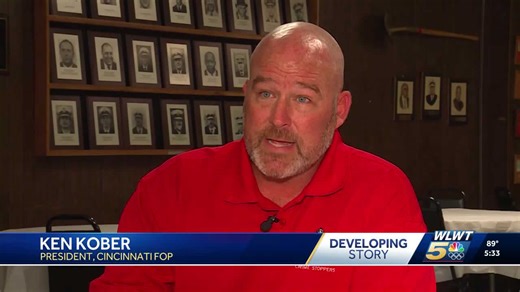 Cincinnati police union urges firing of consultant over alleged interference