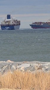 171K views · 646 reactions | Giants Passing  Fort Monroe Virginia Outlook Beach #ship #shipping #extreme #windy #waves | Richard LeBel | Facebook