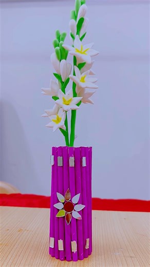 Powder bottle craft ideas with flower vase #homedecor #craft #ytshorts #diy