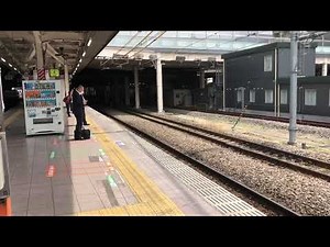 2019年も立川飛ばしは健在 特急あずさ11号&あずさ12号立川通過(撮影メチャ下手です)