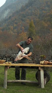 Soup for which a burning log as an ingredient! Fish Soup from a Huge Fish Head | Wilderness Cooking