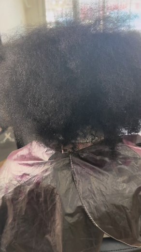 Burgundy For The Win ♥️♥️ #silkpress #customcolor #flatironcurls #trim #redken #redhair | Glamorous By Giovanni