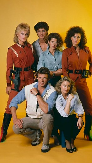 32K views · 1.3K reactions | Dominique Dunne y la maldición de Poltergeist que le impidió protagonizar V, Invasión Extraterrestre | Ayer Nomás | Facebook