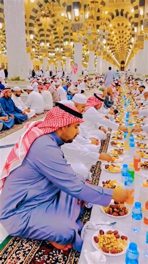 🌙 Ramzan 2026 Iftar in Makkah 🕋 | Kaaba Live at Maghrib | Most Blessed Moment
