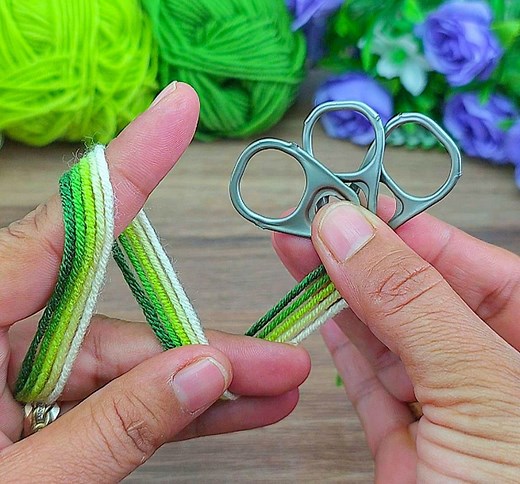 1M views · 4.6K reactions | I made it with marbled thread and a can opening ring and got the order. #crochet #knitting | Desing Crochet | Facebook