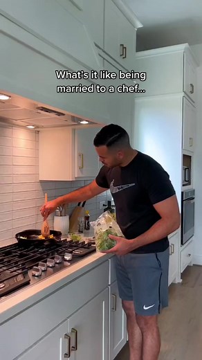 43K views · 1.6K reactions | what it’s like being married to a chef #chef #couples #cooking #chefhusband #marriedlife | Kristy Sarah | Facebook