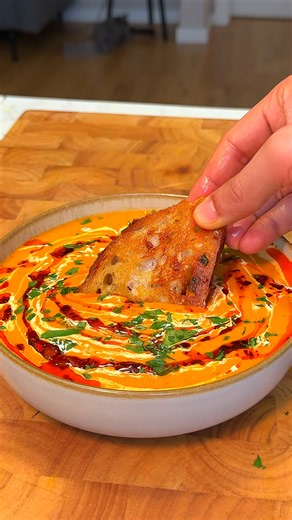 How to make a rich creamy squash soup