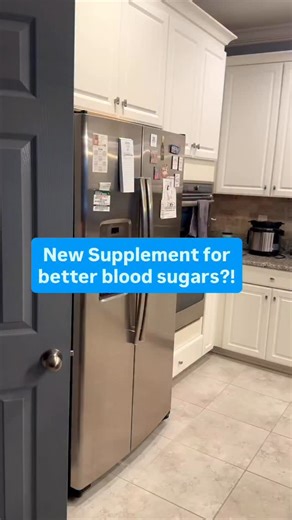 Your Diabetes Insider | Diabetes Dietitians with T1D on Instagram: "The weirdest new supplement that could potentially help your blood sugars AND immune system this diabetes awareness month?! We’re talking about bovine colostrum, a powdered version of the nutrient dense milk released by a mother cow after birth that provides a TON of vitamins, minerals, and antibodies to help boost immunity. It’s been said it can help improve gut health, workout recovery, the immune system, and more ... but will