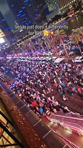 Ole Red on Instagram: "And that’s how you celebrate a new year 👏👏 Happy 2026 from Blake’s place in Las Vegas! 🎊🍾"