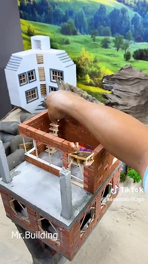 Build Your Own 2-Story Modern Villa with Mini Bricks