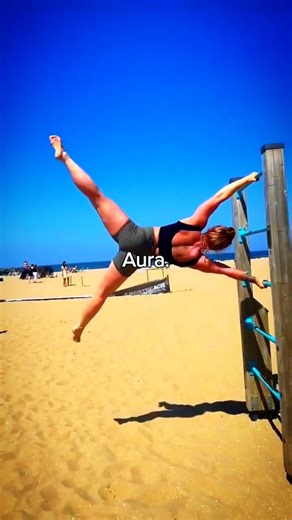 Female Calisthenics Power 😱💪🔥 #calisthenics #planche #gym #motivation