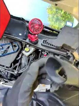 Ford escape / explore battery battery removal #automobile#carbattery#mechanic