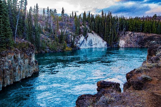 Where Does the Yukon River Start and End?