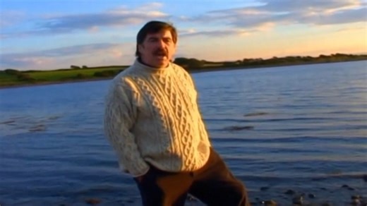 Johnny Loughrey - Galway Bay For great Country Music 24 hours a day tune in to: KelticCountry.com Sponsor: GaelicArt.com | Irish Music Memories