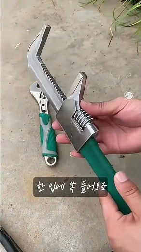 Is the pipe too thick? Universal wide monkey wrench with an opening that opens up to 100mm