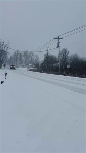 Crews are out across New York today, including this plow working hard along Route 147 in Galway, pushing back the snow and keeping the roadways safe as this storm stretches across much of the state. Even with our plows rolling, the snow is coming down fast and roads can still be slick. Please drive for the conditions, slow down, give our crews plenty of room, and arrive safely. We’re out here doing our part. Thank you for doing yours. | New York State Department of Transportation