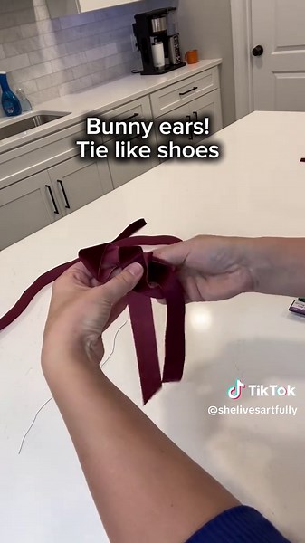 Transform Your Tree with Easy Velvet Mini Bows