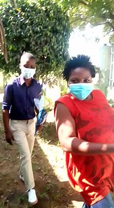 52K views · 2.5K reactions | #Professor Lay surpreende uma fã incondicional na Cidade de Nacala-Porto Um dos cantores mais popular da zona Norte de Mozambique #Professor Lay surpreende sua fã, mostrando muita humildade e carinho no aniversário da mesma A família da aniversariante disse Professor Lay ser muito humilde  ❤️ | Professor Lay | Facebook