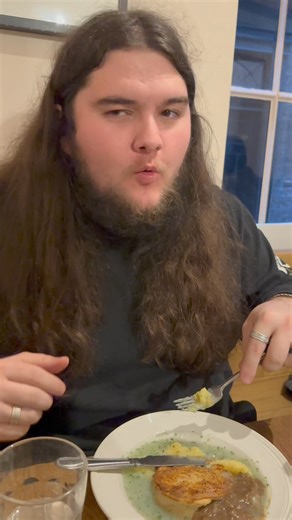 Kalani tries Pie, Mash, and Liquor in London | Kalani Ghost Hunter