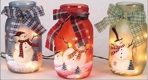 Love these DIY Snowman Mason Jars!!! 🎄⛄🎄 Visit us: www.myincrediblerecipes.com via: http://www.contentinspirations.com/amazing-interior-design/diy-snowman-mason-jars-for-the-holiday-season/ | Recipes From Heaven