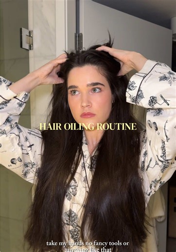 Your hair wash routine starts BEFORE your shower 🫢🧖‍♀️🧼✨ Products: @Briogeo scalp oil @Davines conditioner #haircare #hairwashday #healthyhair #hairtok