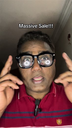 These ultra-cool smart glasses can take photos and record videos, capturing the perfect first-person perspective. 🤭They even come with an AI assistant! I just have to recommend this fun and innovative product. techtok #aiglasses #techgadgets #aiglassescreator #smartglasess #tiktokmademebuyit