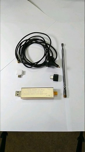 Обзор SDR приемника RTL-SDR V3 Pro что это такое и как работает? #shorts