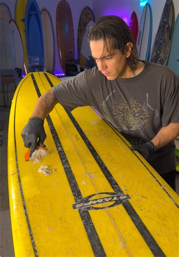 Surfboard Cleaning Tips: Wax Removal and Maintenance