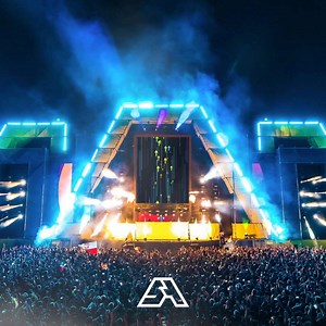 308 reactions · 37 shares |  Prices Increase Tomorrow  Chicago festival season starts with #SAMF! See you NEXT MONTH 珞 ️ → goo.gl/2zfmwf | Spring Awakening Music Festival | Facebook