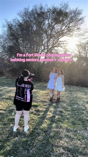 I’m a Fort Worth photographer booking seniors, couples, and bestie sessions 🤍 Natural, true to color photos that still feel like you! Booking Texas sessions now!! link in bio ✨ Fort Worth senior photographer • Fort Worth couples photographer • best friend photos in Fort Worth