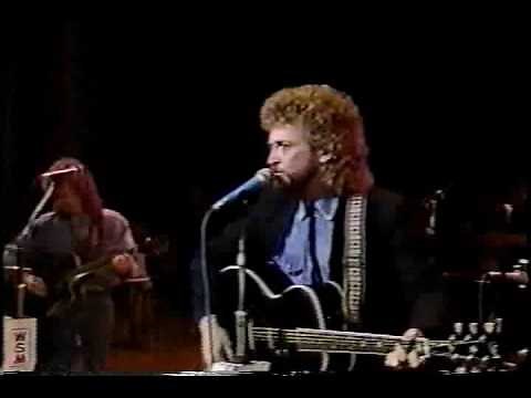 Keith Whitley-"Don't Close Your Eyes"-1988 (1st Performance of song on Opry)