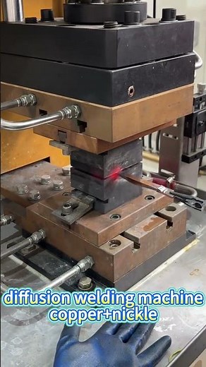 How to Weld Copper Foil Pieces? Diffusion Bonding Explained! ⚡ #Shorts #CopperWelding