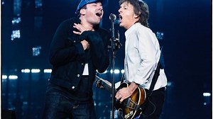 Jimmy Fallon Makes Surprise Appearance At Paul McCartney Concert In Vancouver
