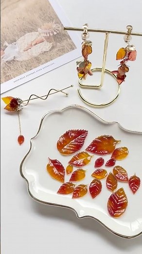 【レジン】秋色の落ち葉レジン作ってみた！How to make autumn colored fallen leaf resin 作り方 #Shorts