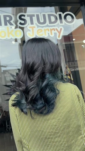 Deep Blue Peek A Boo at Cabang 1